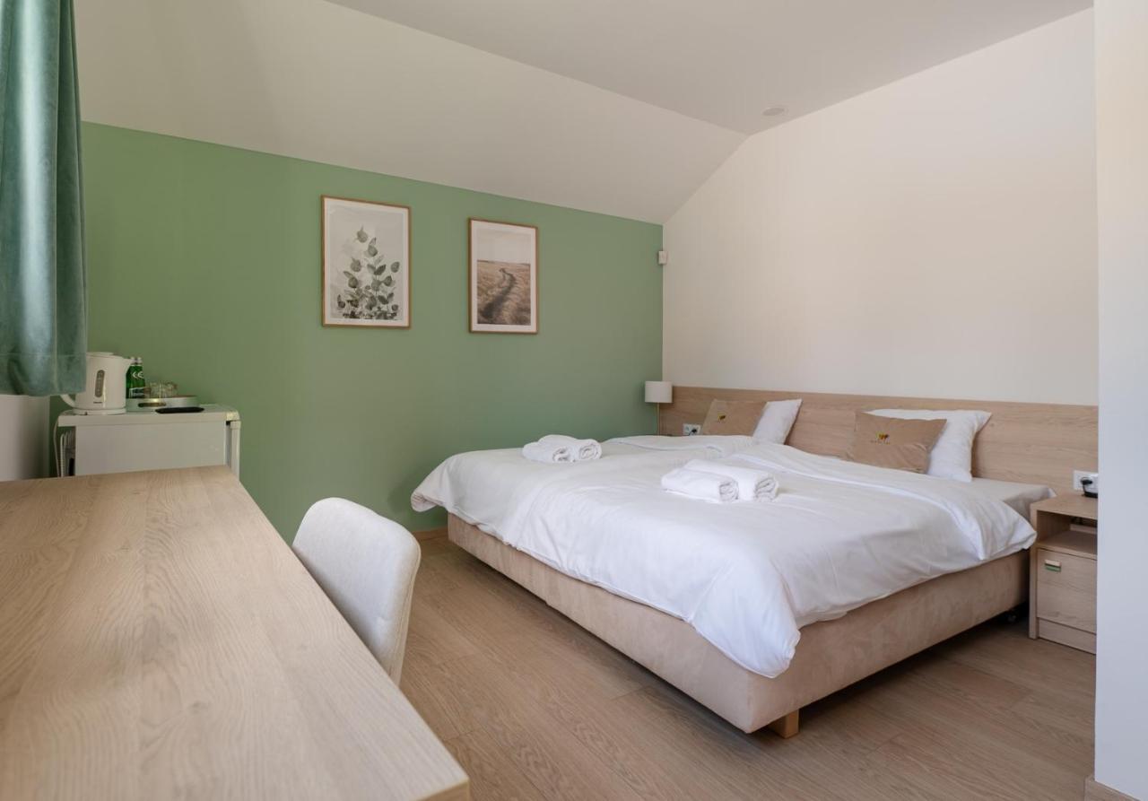 Szumi Las Events & Apartments Regimin Экстерьер фото