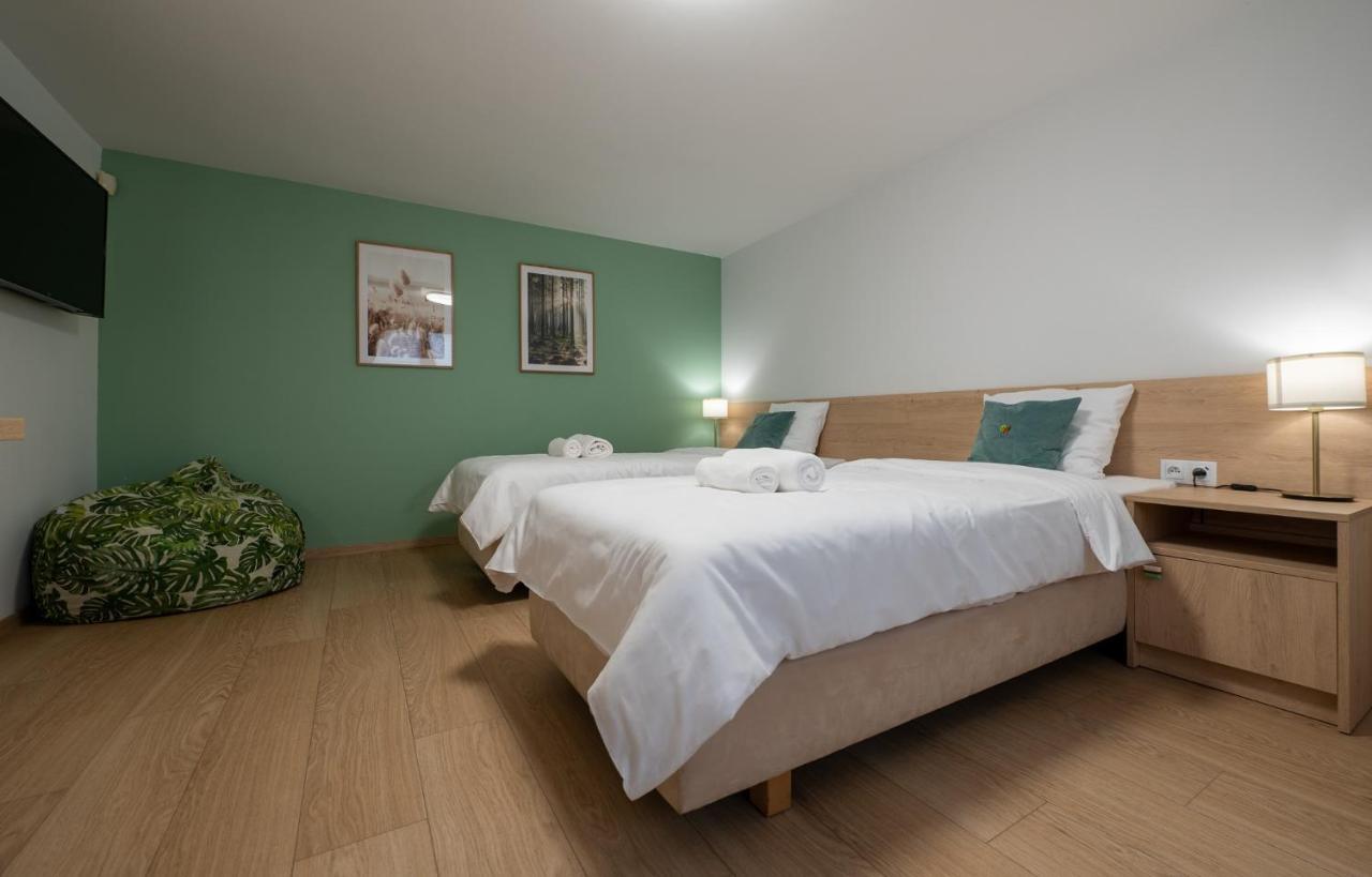 Szumi Las Events & Apartments Regimin Экстерьер фото