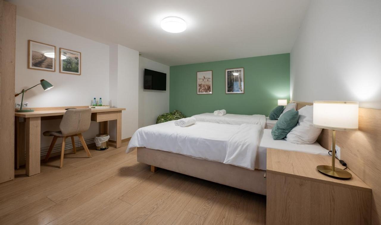 Szumi Las Events & Apartments Regimin Экстерьер фото